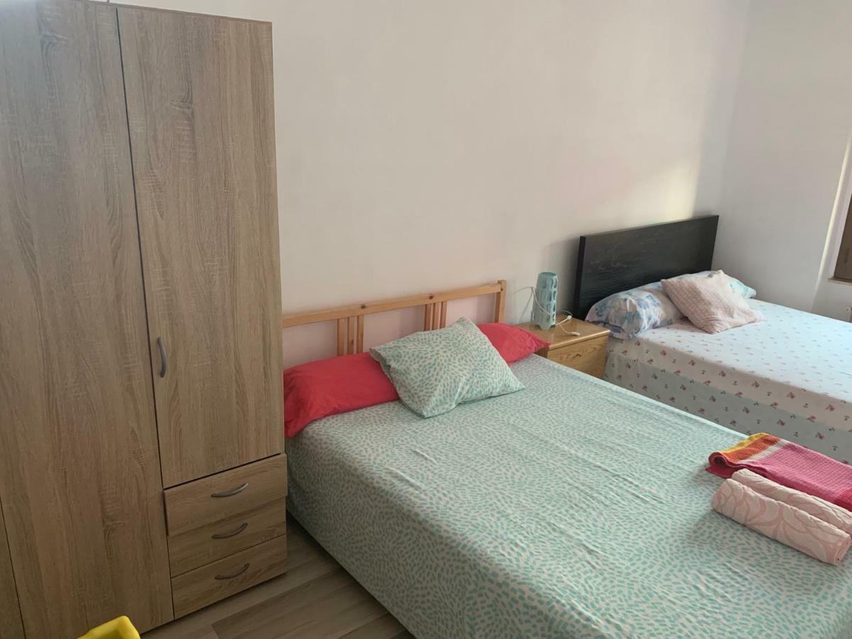 Piso En El Humedo, Al Lado Plaza Mayor Леон Екстериор снимка